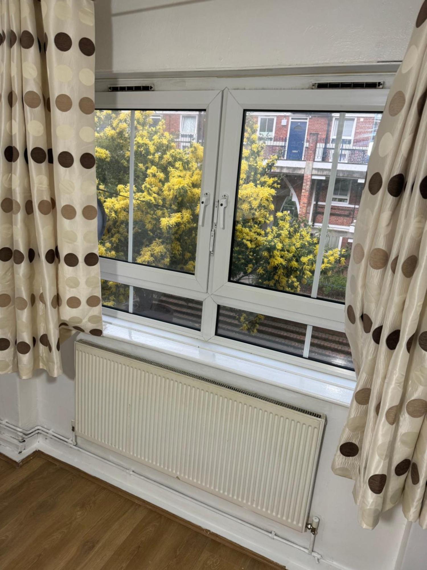 One Bedroom Apartment In Tower Bridge Road Londres Exterior foto